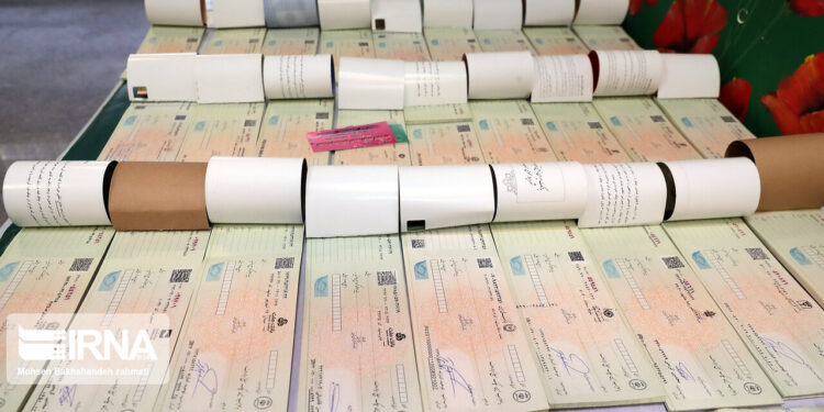 اعمال شرایط جدید صدور و تعداد برگ دسته چک از هفته آتی + جدول