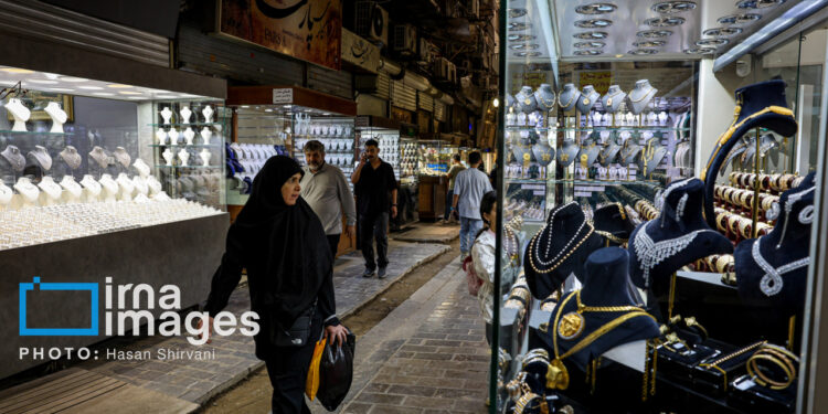 افزایش قیمت طلا در بازار تهران/ تامین ۶.۵ میلیارد دلار ارز کالاهای اساسی