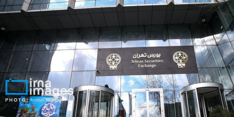 شاخص بورس ۱۹ هزار واحد رشد کرد