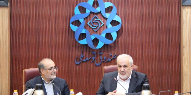 غضنفری: تأمین مالی سریع نیروگاه‌ها، راه جلوگیری از خاموشی‌هاست