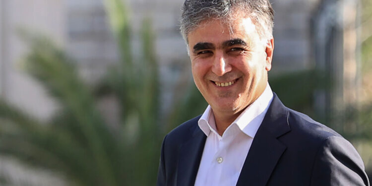 فرزین: تکلیف قانونی برای پرداخت وام ازدواج تا پایان امسال عملی می‌شود