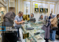 قیمت جهانی طلا ظرف ۱۰ روز حدود ۱۲۰ دلار افزایش یافت/ کاهش تقاضا در بازار تهران