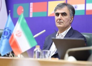 مازاد تراز تجاری به ۲۶.۸ میلیارد دلار افزایش یافت / ذخایر طلای بانک مرکزی ۳۷ درصد رشد کرد