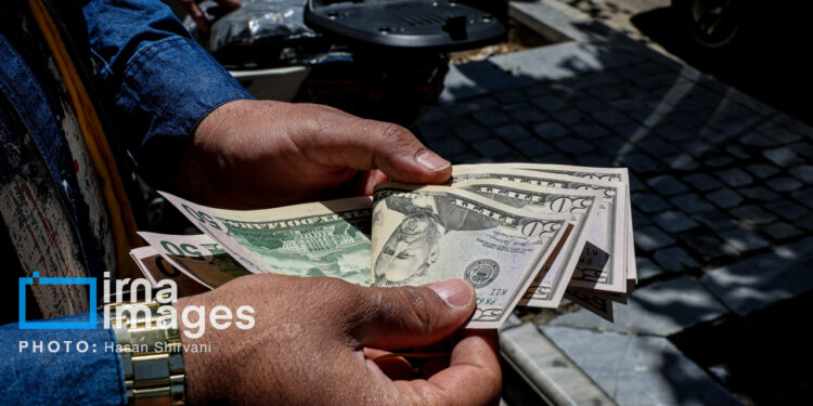 یک تکانه ارزی دیگر؛ چه باید کرد؟