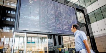 پایان هفته فعالیت بازار سهام با افت ۴۱ هزار واحدی