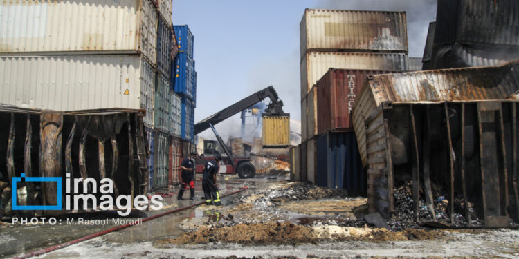 پیگیری تعهدات وارداتی کالاهای خسارت‌دیده در بندر رجایی تا پایان سال تعلیق شد