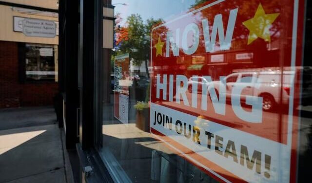 کاهش مشاغل بخش خصوصی آمریکا در ماه سپتامبر همزمان با تعطیلی دولت