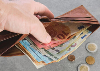 کدام کشورهای اروپایی‌ بیشتر از «پول نقد» استفاده می‌کنند؟