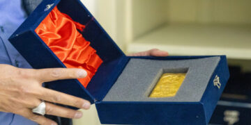 ۲۱ کیلوگرم شمش طلا در مرکز مبادله به فروش رفت